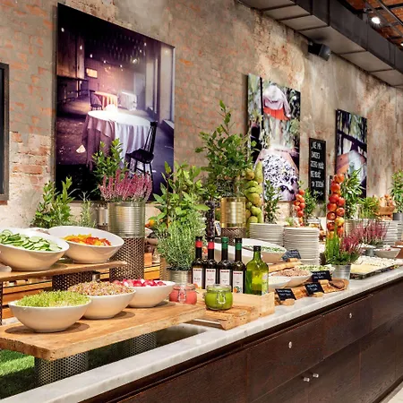 Vienna House By Wyndham Andel's 4*