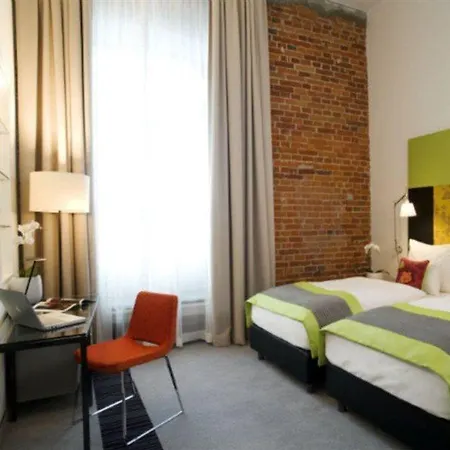 Hotel Vienna House By Wyndham Andel's 4*