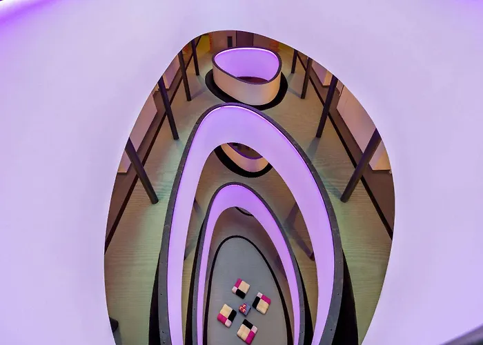 Vienna House By Wyndham Andel's Szálloda 4*