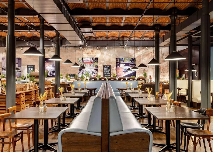 Vienna House By Wyndham Andel's Szálloda 4*